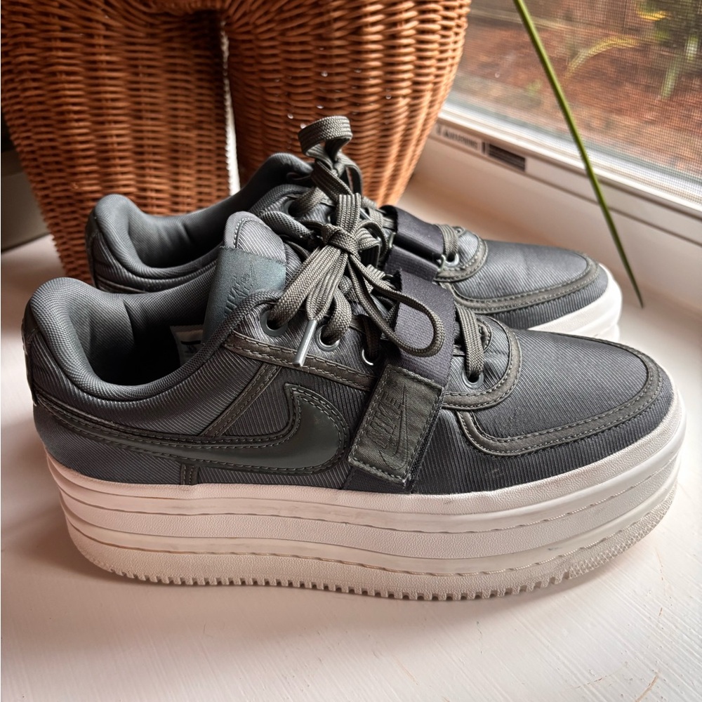 Rare Women’s 9.5 Nike Vandal 2K In Mineral Spruce EUC AO2868 300